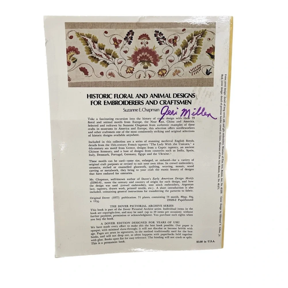 Vintage 1977 Historic Floral & Animal Designs For Embroiderers & Craftsmen - Picture 2 of 6